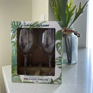 Tommy Bahamas Wine Glasses NWT